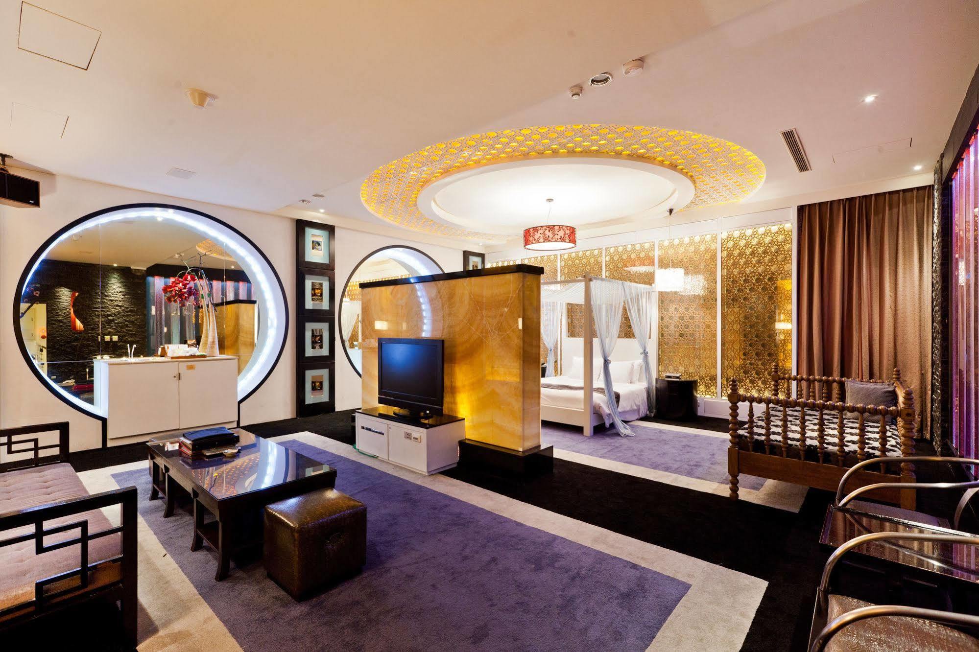 Lanshy Motel Taichung Luaran gambar