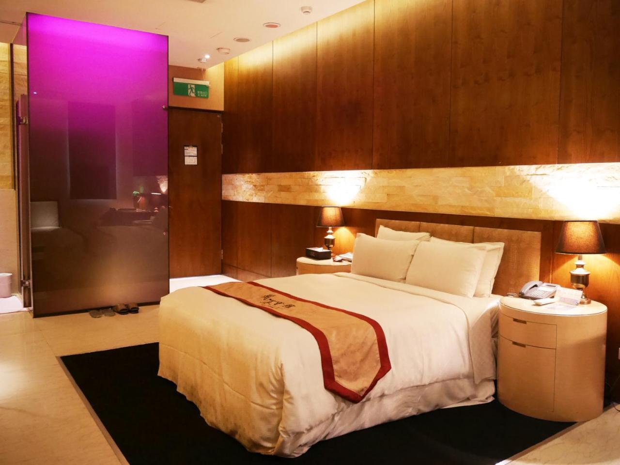 Lanshy Motel Taichung Luaran gambar