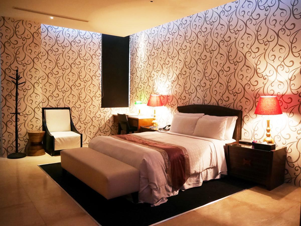 Lanshy Motel Taichung Luaran gambar