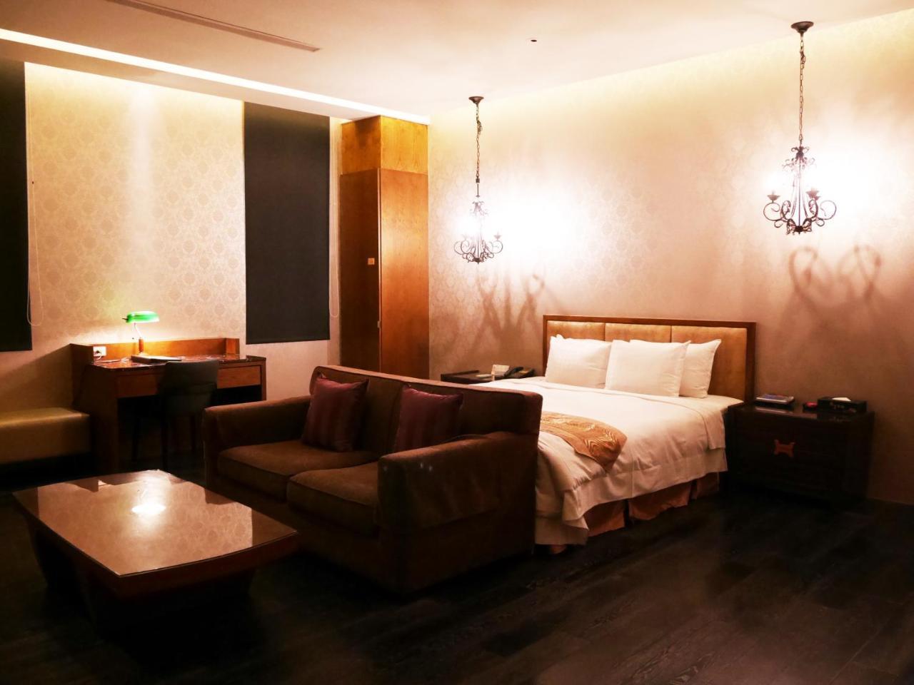 Lanshy Motel Taichung Luaran gambar